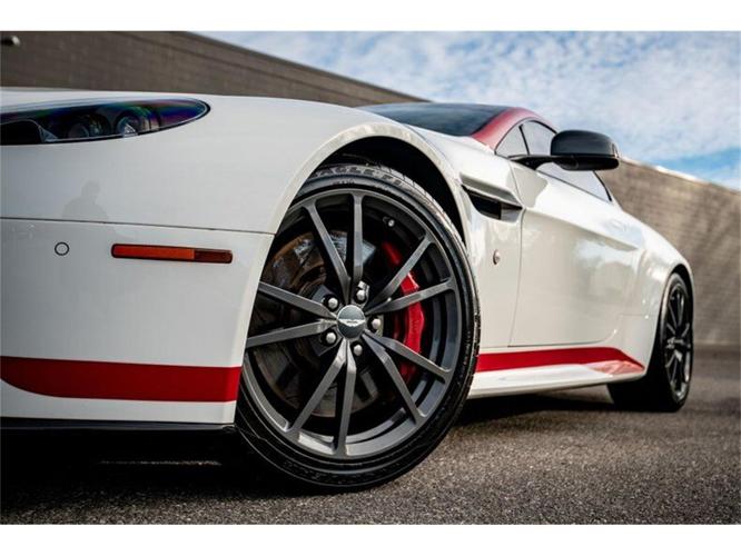 2015 aston martin vantage in grand rapids, michigan
