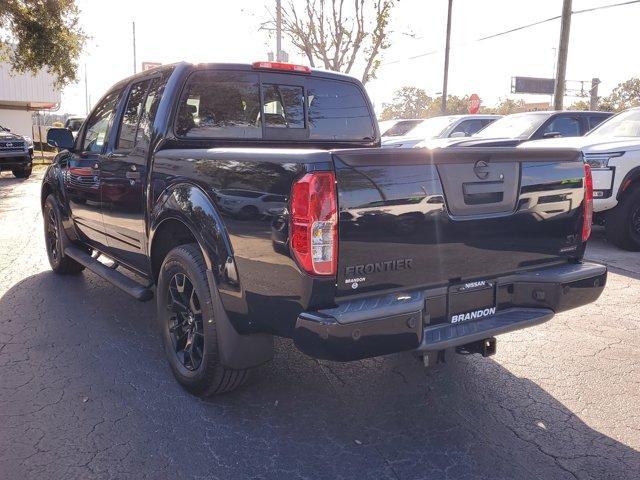 2020 nissan frontier sv