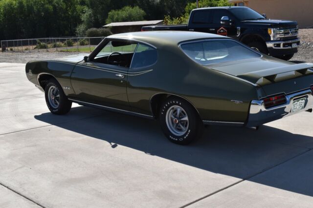 1969 pontiac gto judge rare color 4 speed 69 ram air lll 400 restored frame off