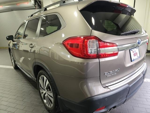 2021 subaru ascent limited 8-passenger
