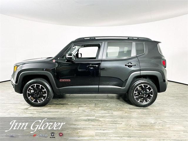 2023 jeep renegade trailhawk
