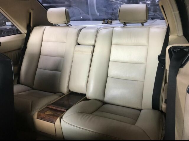 1990 mercedes-benz 300ce coupe