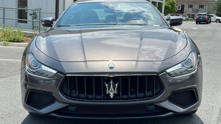 2022 maserati ghibli modena q4