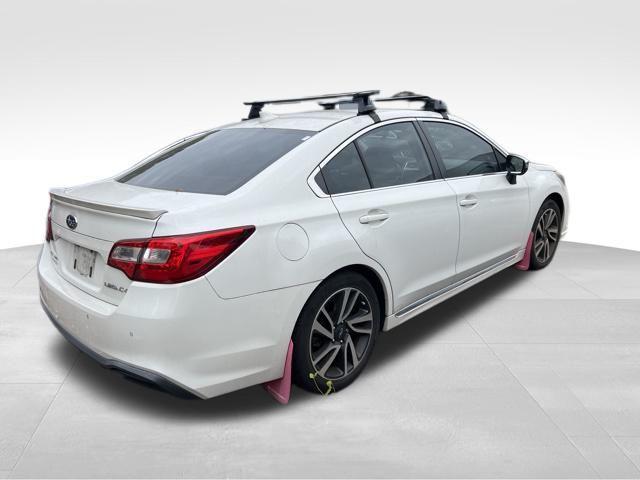 2018 subaru legacy sport