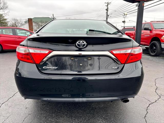 2015 toyota camry se