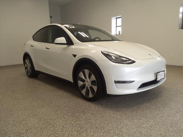 2022 tesla model y long range dual motor all-wheel drive