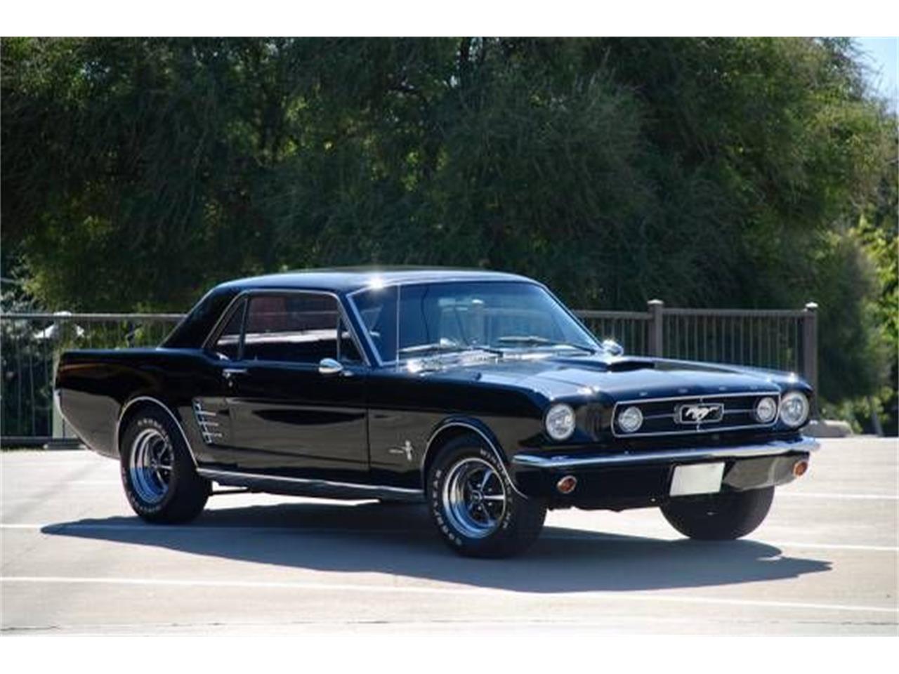 1966 ford mustang
