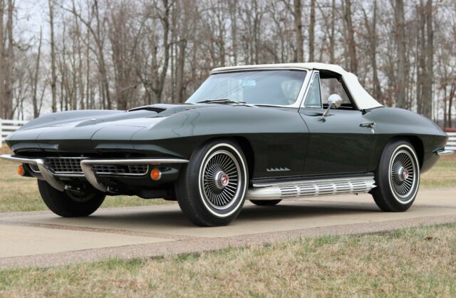 1967 chevrolet corvette 427 - goodwood green