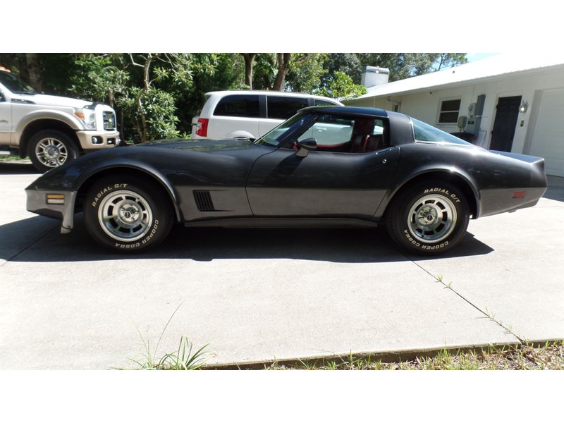 chevrolet corvette coupe