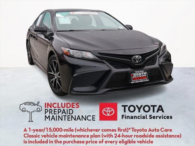 2023 toyota camry hybrid se