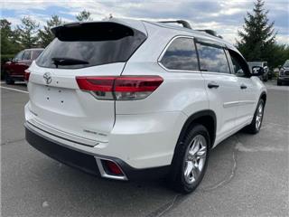 2017 Toyota Highlander limited