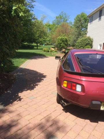 1981 porsche 928 base coupe 2-door 4.5l