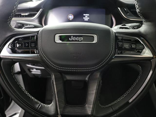 2023 jeep grand cherokee 4xe overland