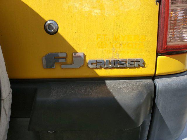 2007 toyota fj cruiser base