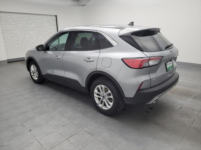 2021 ford escape se