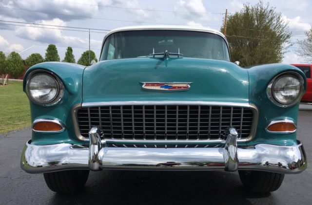 1955 chevy belair! 327 engine, 4 spd! turquoise & white! nice driving car