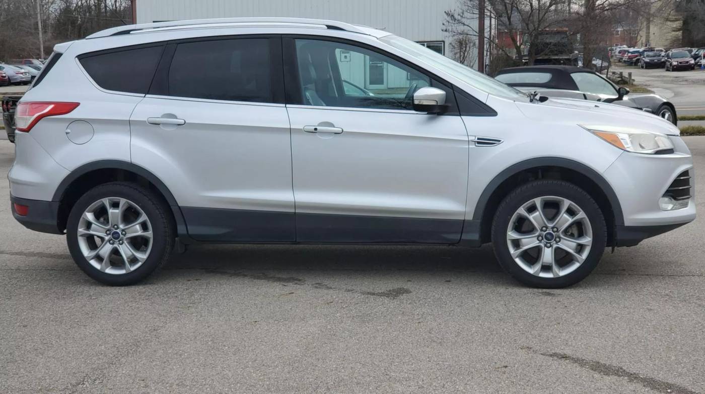 2016 ford escape titanium