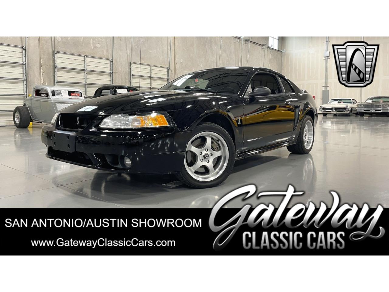 1999 ford mustang