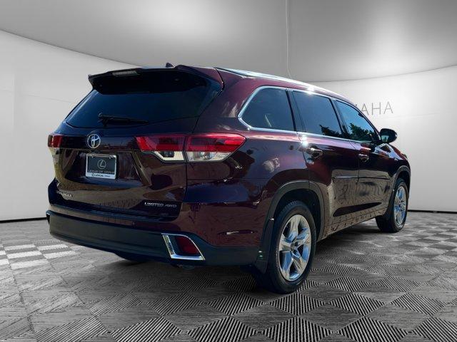 2017 toyota highlander limited