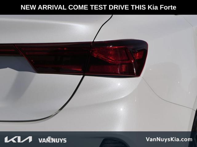 2024 kia forte lxs