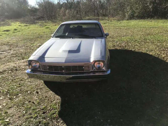 1975 chevrolet monza town coupe v-8 4 speed