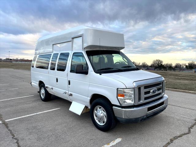 2011 ford e350 super duty xlt