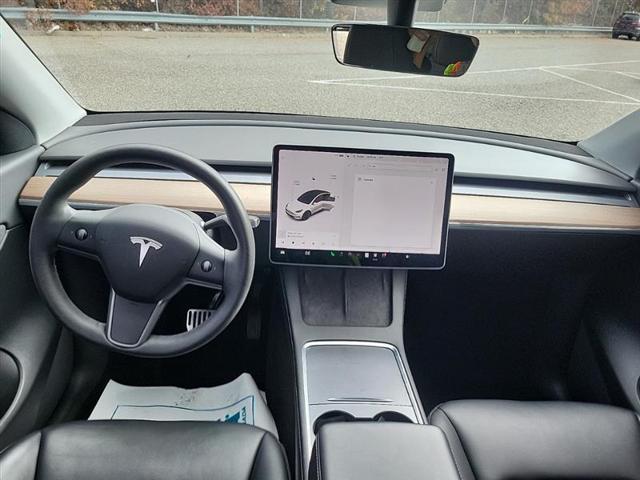 2022 tesla model y long range dual motor all-wheel drive