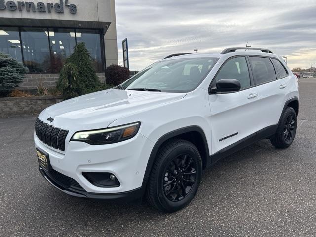 2023 jeep cherokee altitude lux