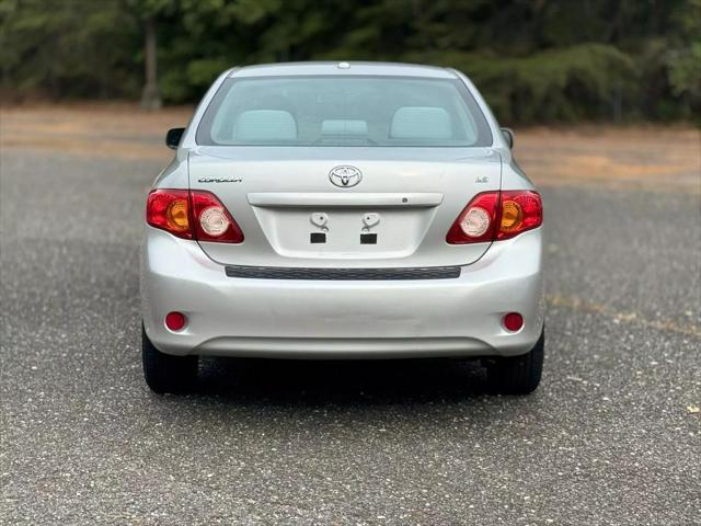 2010 toyota corolla le