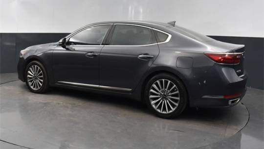 2017 Kia Cadenza premium