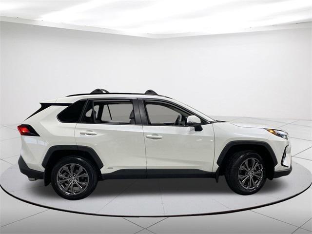 2022 toyota rav4 hybrid xle premium