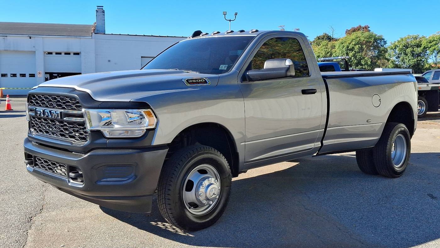 2022 ram 3500 tradesman