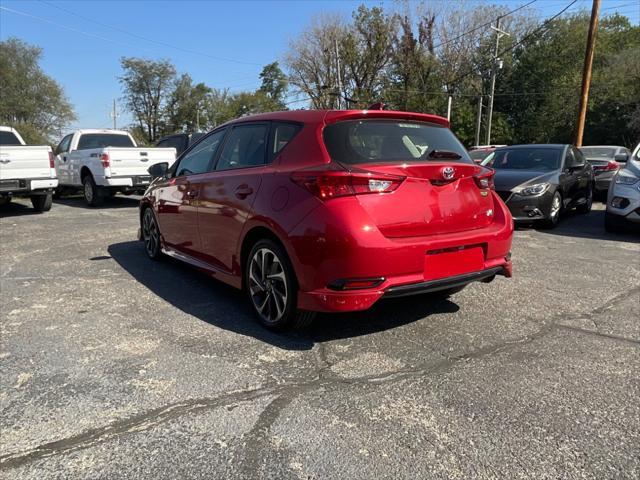 2018 toyota corolla im base