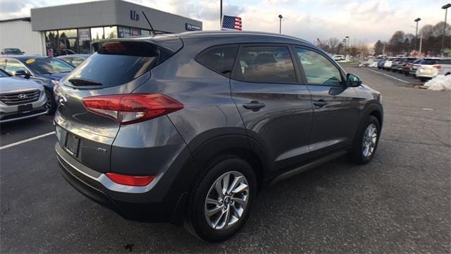 2016 hyundai tucson se awd se 4dr suv w/beige seats for sale in enfield, connecticut