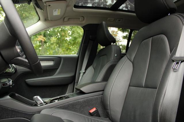 2023 volvo xc40 ultimate