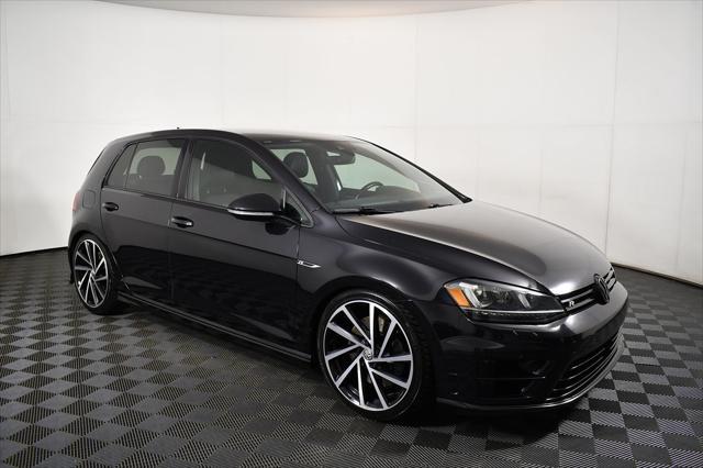 2017 volkswagen golf r 4-door w/dcc & navigation