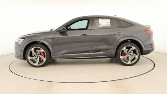 2024 Audi SQ8 e-tron