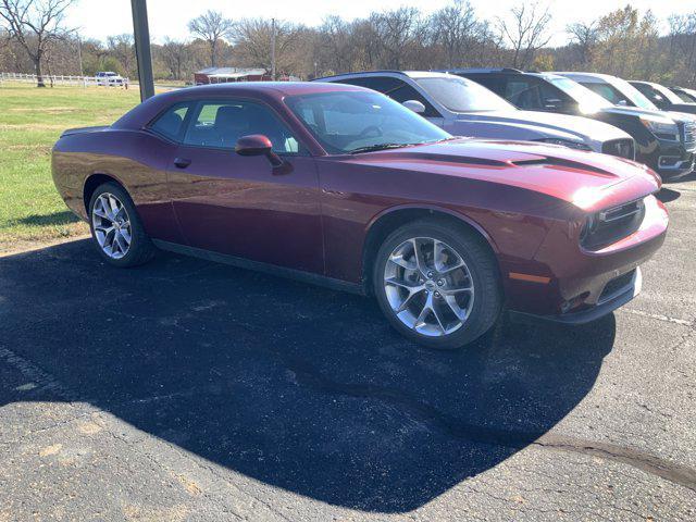 2023 dodge challenger sxt