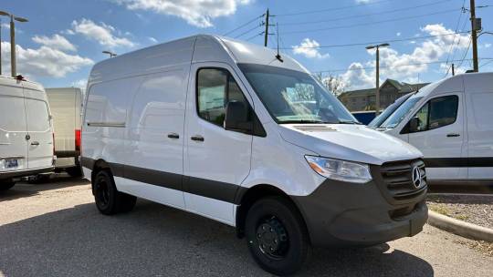 2025 Mercedes-Benz Sprinter