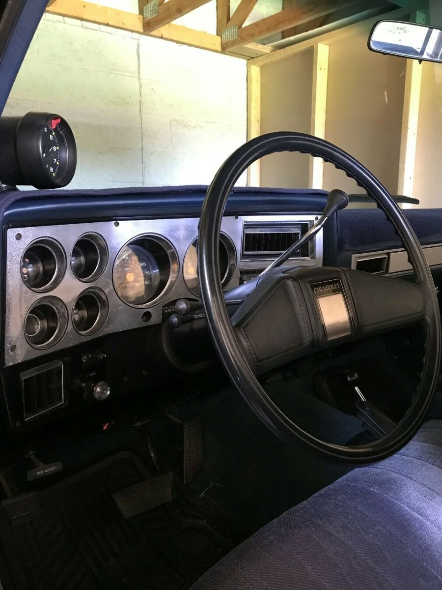 1983 chevrolet truck silverado square body short bed 4 wheel drive restored