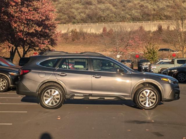 2022 subaru outback base
