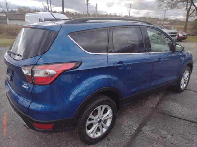 2018 ford escape se