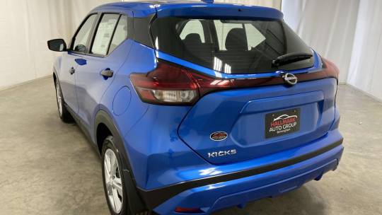 new 2024 nissan kicks s