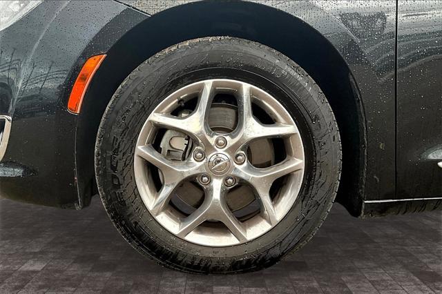 2019 chrysler pacifica limited