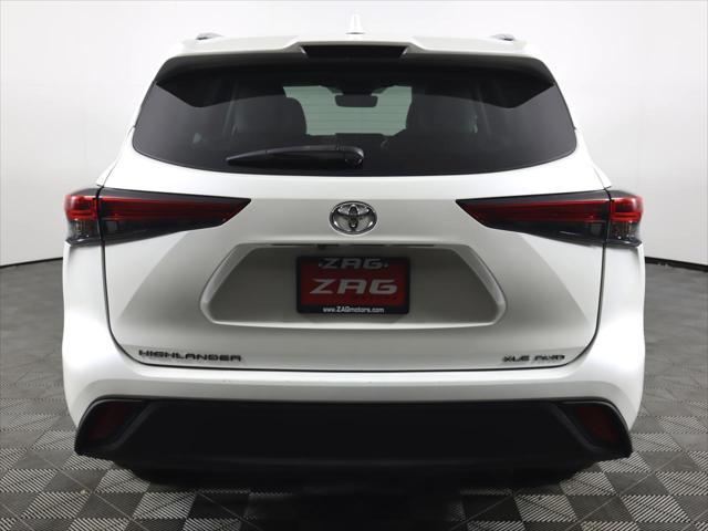 2021 toyota highlander xle