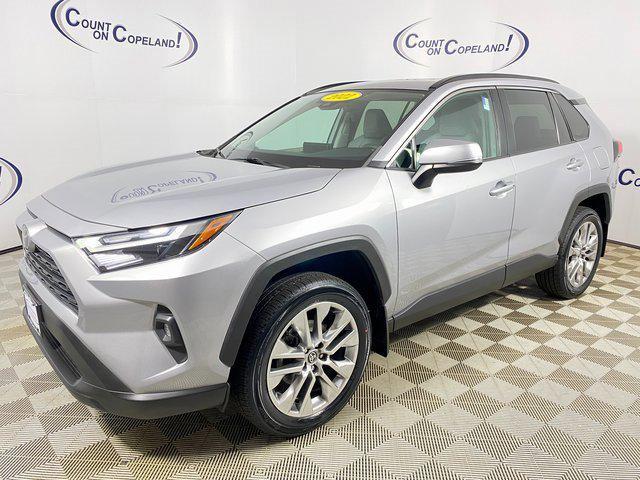 2022 toyota rav4 xle