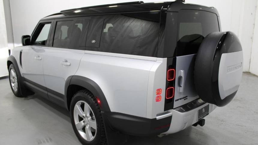 2023 land rover defender 130 se