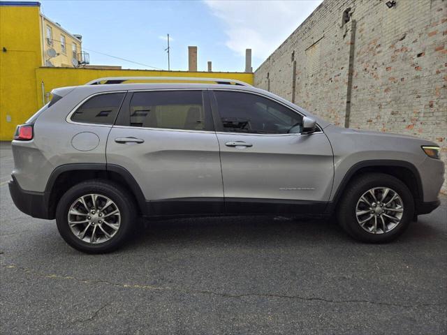 2020 jeep cherokee latitude plus