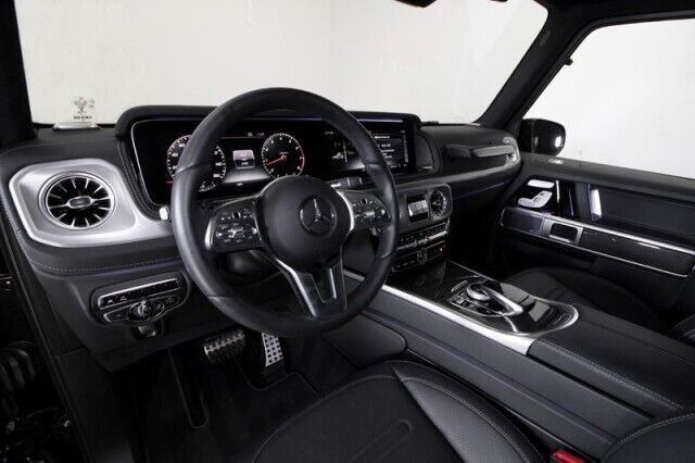 2023 mercedes-benz g-class g550~amg line~exclusive interior~5900 miles