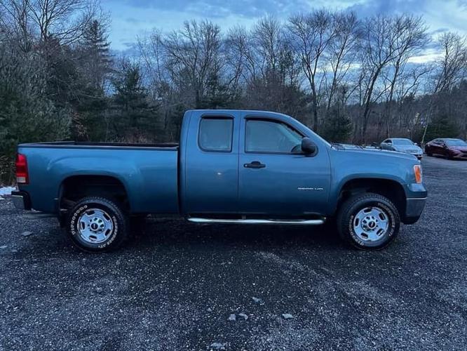 2011 gmc sierra 2500 hd extended cab work truck 4x4 extended cab 6.6 ft. box 144.2 in. wb in bridgewater, massachusetts